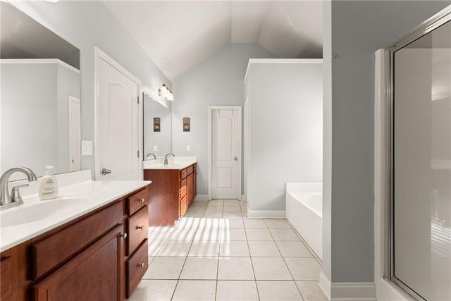 725 Larry Lane, Winder, GA 30680