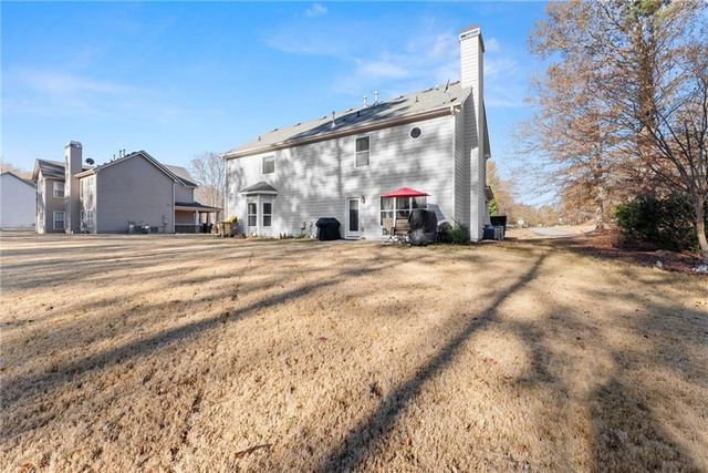 725 Larry Lane, Winder, GA 30680