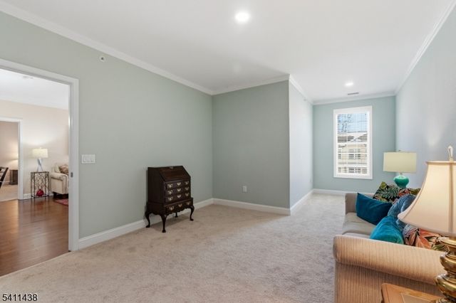 5301 Veterans Dr, Rockaway Twp., NJ 07866