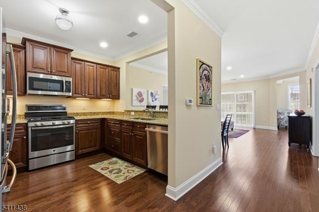 5301 Veterans Dr, Rockaway Twp., NJ 07866