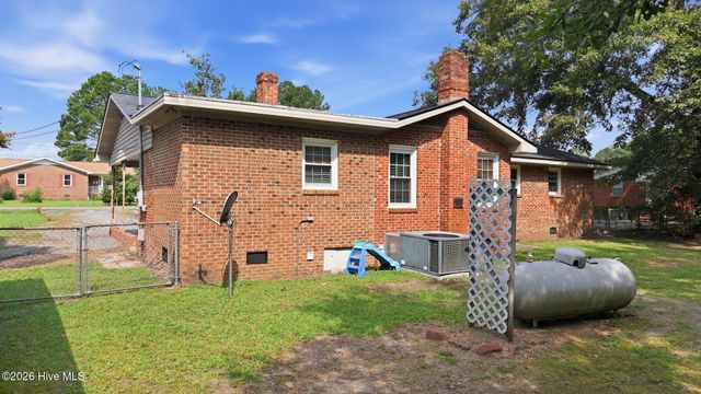 100 N Parks Drive, Pikeville, NC 27863