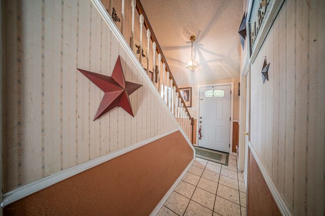 1127 Willow Creek Drive, Lancaster, TX 75146