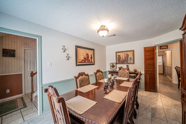 1127 Willow Creek Drive, Lancaster, TX 75146