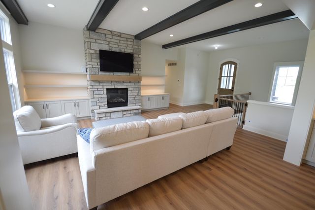 4590 Winding Creek Lane 2, Zeeland, MI 49464