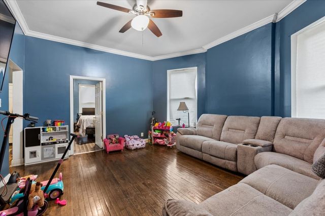 1450 S Avers Avenue, Chicago, IL 60623