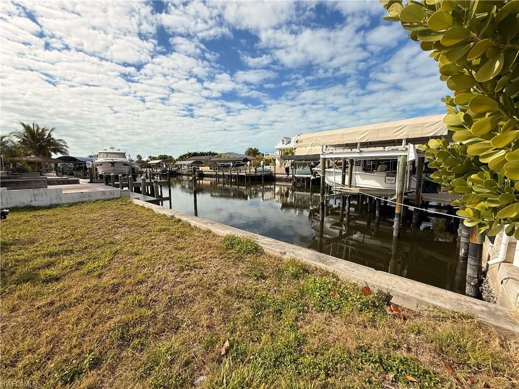 3099 Cussell DR, OTHER, FL 33956 — exterior