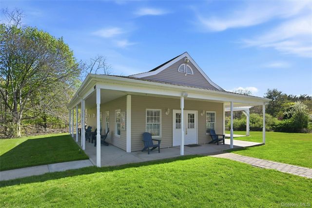 1565 Calebs Way D15, Greenport, NY 11944