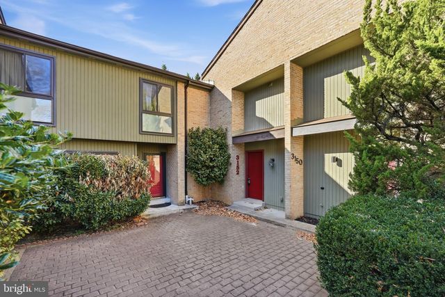 3152 EAKIN PARK CT, Fairfax, VA 22031