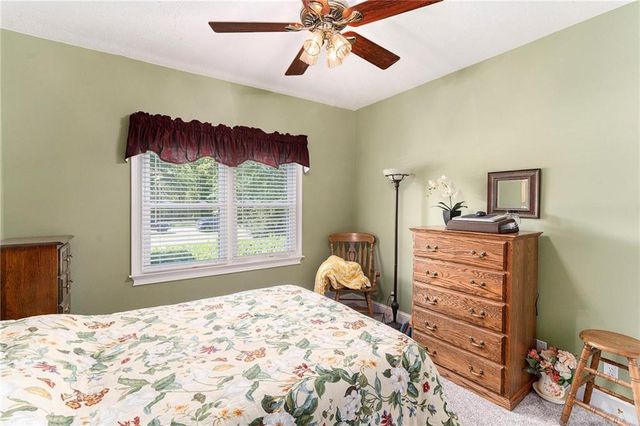 185 Red Maple Drive, Hampton, GA 30228