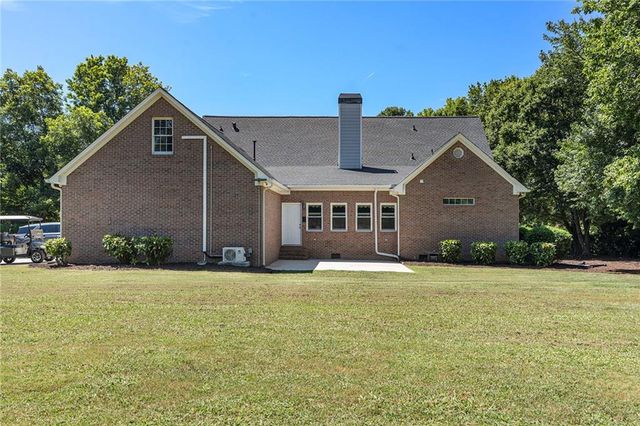 185 Red Maple Drive, Hampton, GA 30228