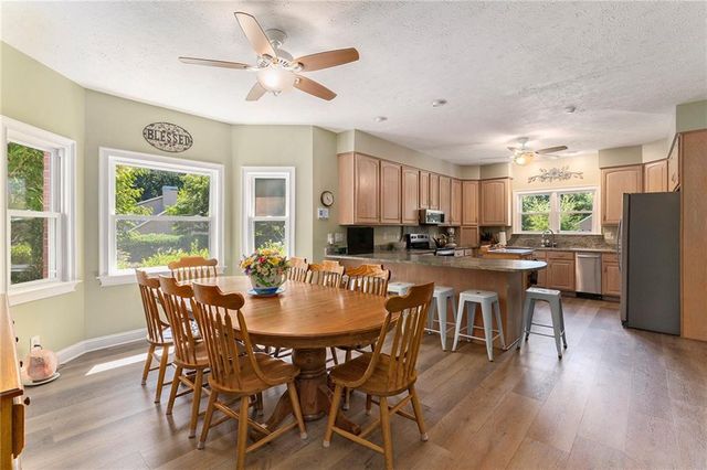 185 Red Maple Drive, Hampton, GA 30228