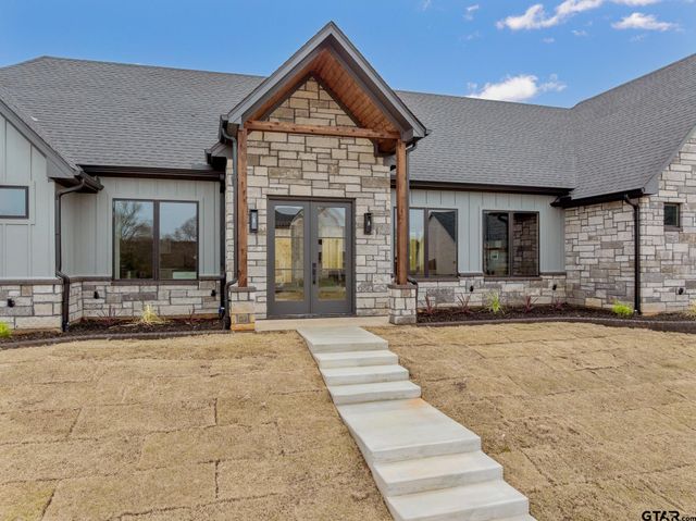 323 Mac Circle, Bullard, TX 75757