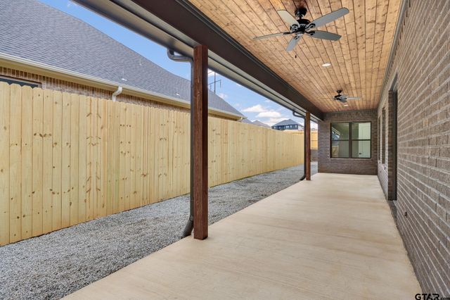 323 Mac Circle, Bullard, TX 75757