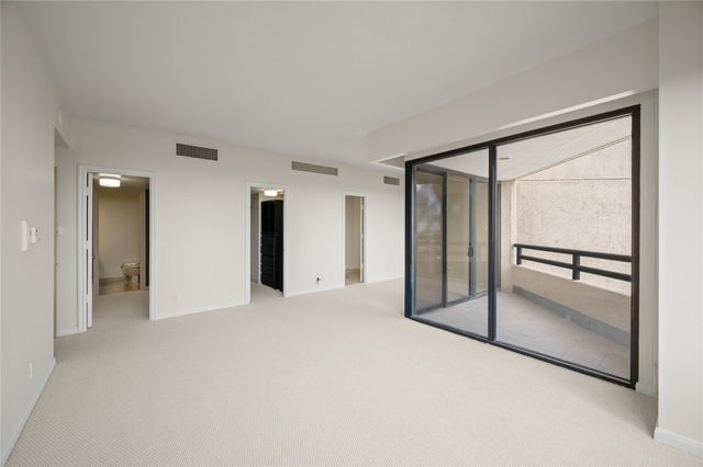 101 Westcott Street 1401, Houston, TX 77007
