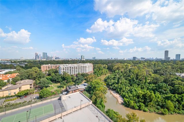 101 Westcott Street 1401, Houston, TX 77007
