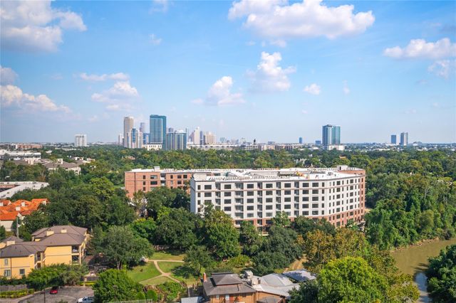 101 Westcott Street 1401, Houston, TX 77007