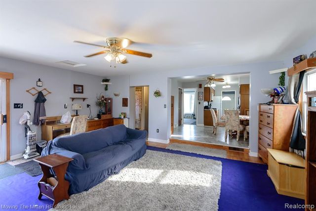 36686 Thinbark Street, Wayne, MI 48184