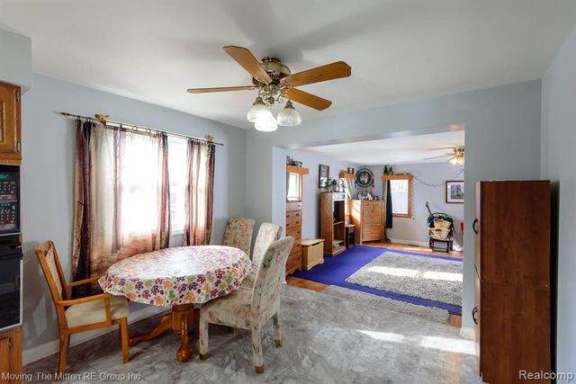 36686 Thinbark Street, Wayne, MI 48184