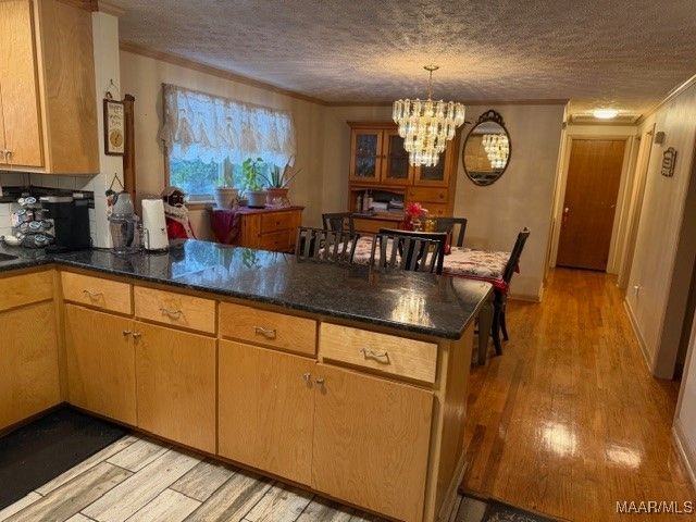 4980 Longview Road, Elmore, AL 36025