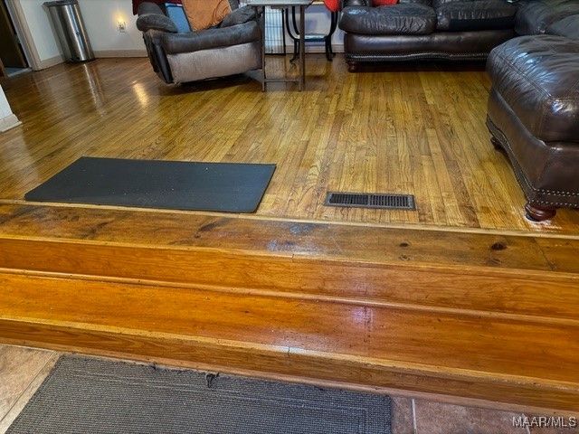 4980 Longview Road, Elmore, AL 36025