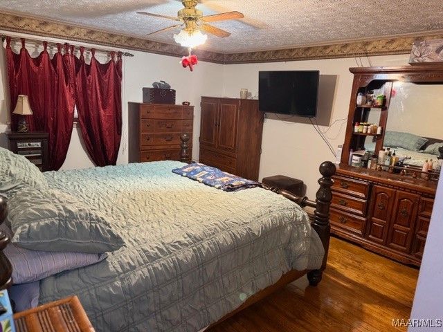 4980 Longview Road, Elmore, AL 36025