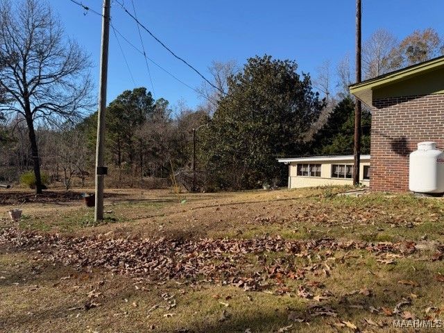 4980 Longview Road, Elmore, AL 36025