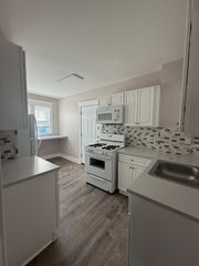 26 Harwood St 4, Lynn, MA 01902