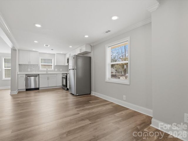 3900 Plainview Road, Charlotte, NC 28208