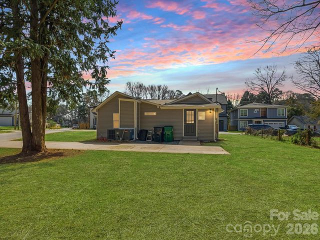 3900 Plainview Road, Charlotte, NC 28208