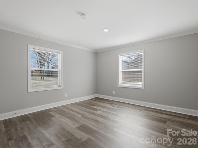 3900 Plainview Road, Charlotte, NC 28208