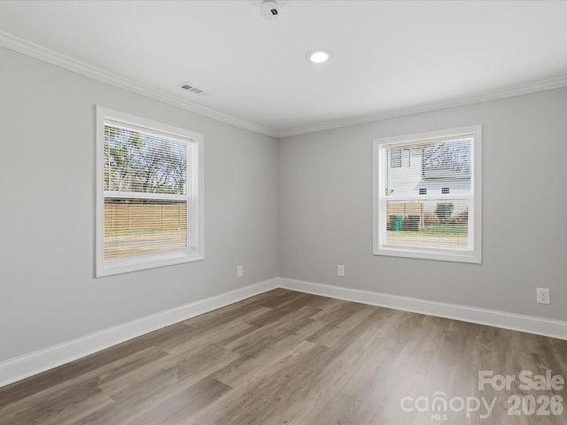 3900 Plainview Road, Charlotte, NC 28208