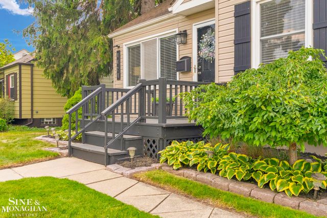 1421 W Windemere Avenue, Royal Oak, MI 48073