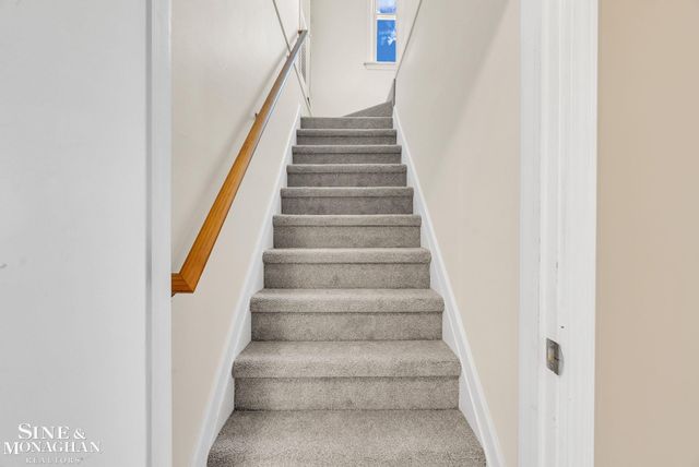 1421 W Windemere Avenue, Royal Oak, MI 48073