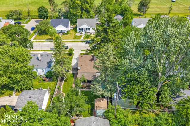 1421 W Windemere Avenue, Royal Oak, MI 48073