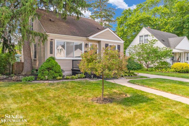 1421 W Windemere Avenue, Royal Oak, MI 48073