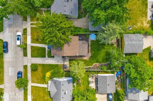 1421 W Windemere Avenue, Royal Oak, MI 48073
