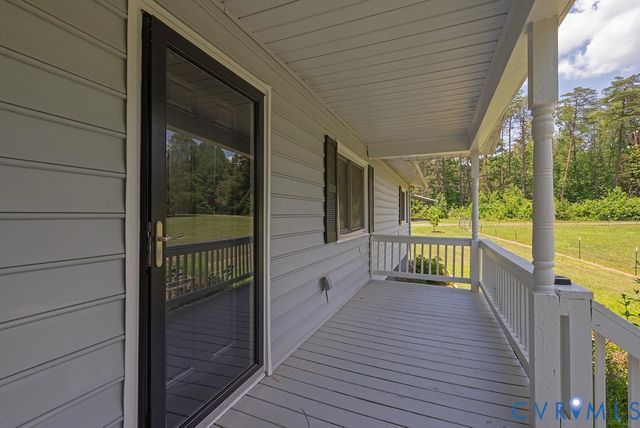 4710 E Grey Fox Cir, Gum Spring, VA 23065