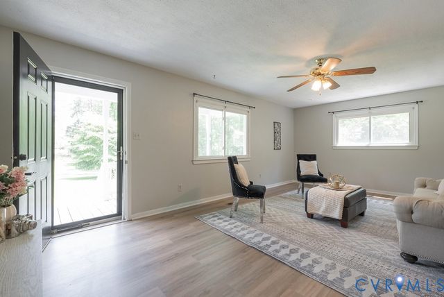 4710 E Grey Fox Cir, Gum Spring, VA 23065