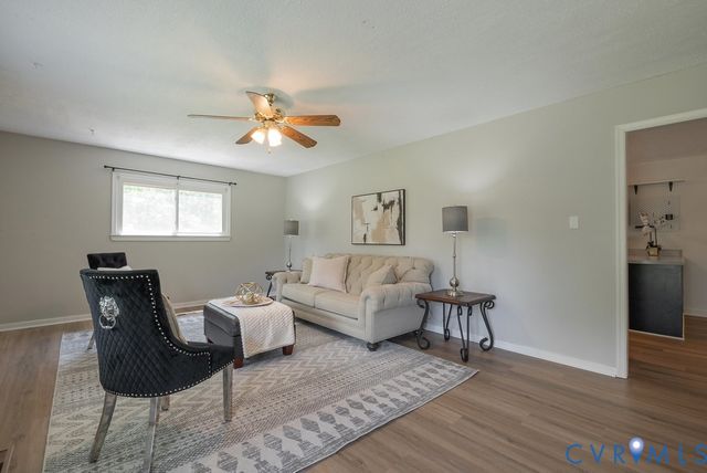 4710 E Grey Fox Cir, Gum Spring, VA 23065