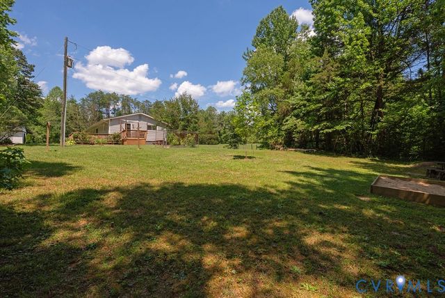 4710 E Grey Fox Cir, Gum Spring, VA 23065