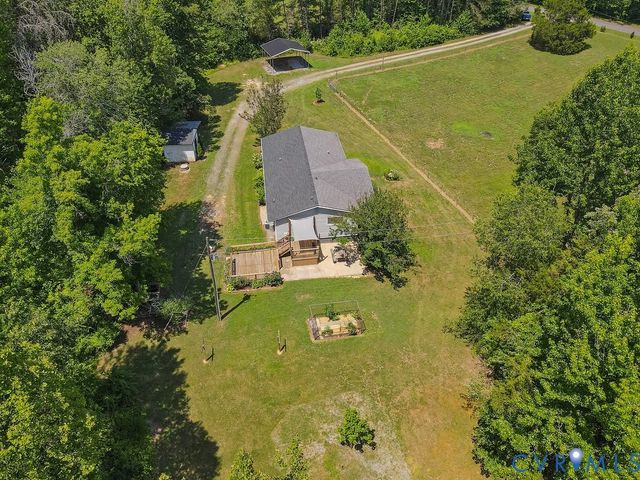 4710 E Grey Fox Cir, Gum Spring, VA 23065