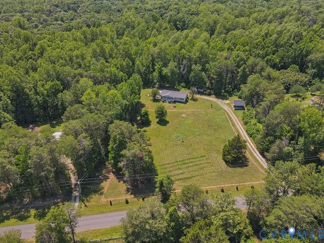 4710 E Grey Fox Cir, Gum Spring, VA 23065