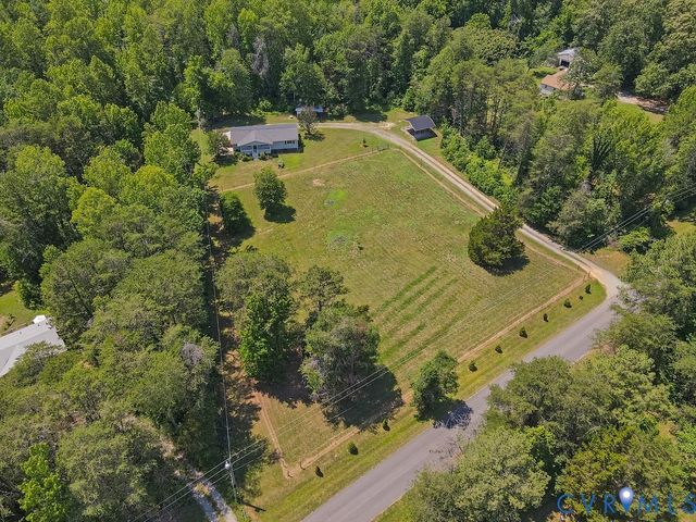 4710 E Grey Fox Cir, Gum Spring, VA 23065