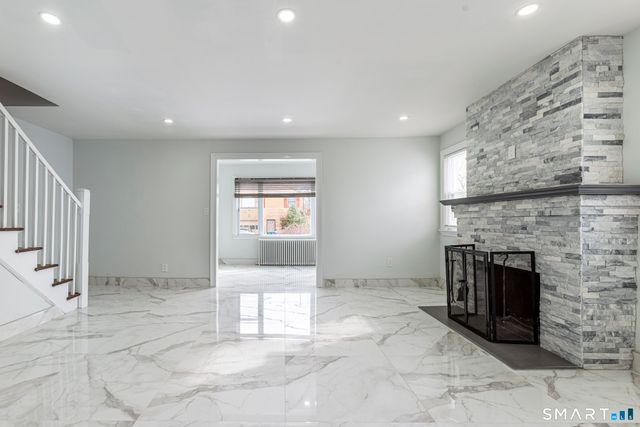 85 Green Street, Stratford, CT 06615