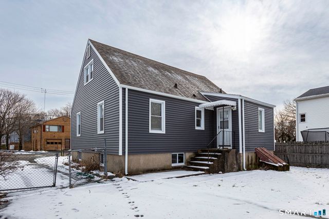 85 Green Street, Stratford, CT 06615