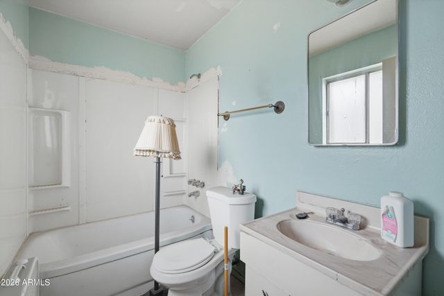 3016 N 35TH Drive, Phoenix, AZ 85019