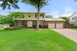 11203 Maplecrest Drive SE, Huntsville, AL 35803
