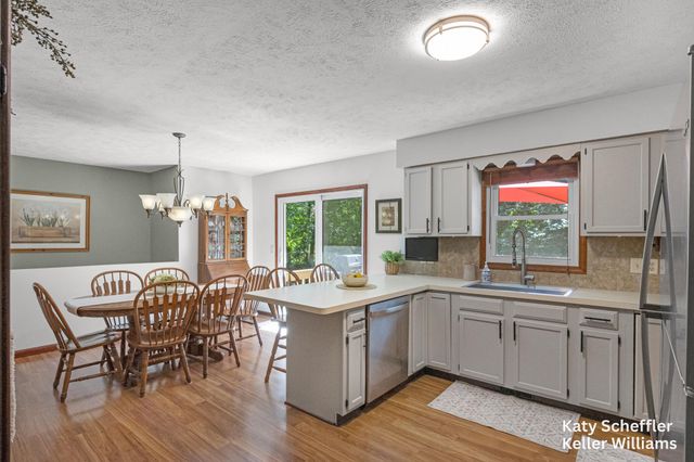 4167 Ponderosa Drive, Dorr, MI 49323
