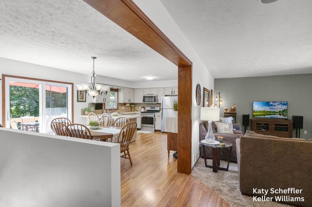 4167 Ponderosa Drive, Dorr, MI 49323
