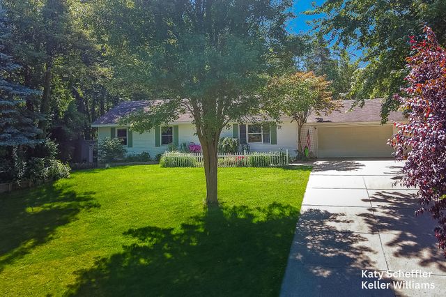 4167 Ponderosa Drive, Dorr, MI 49323
